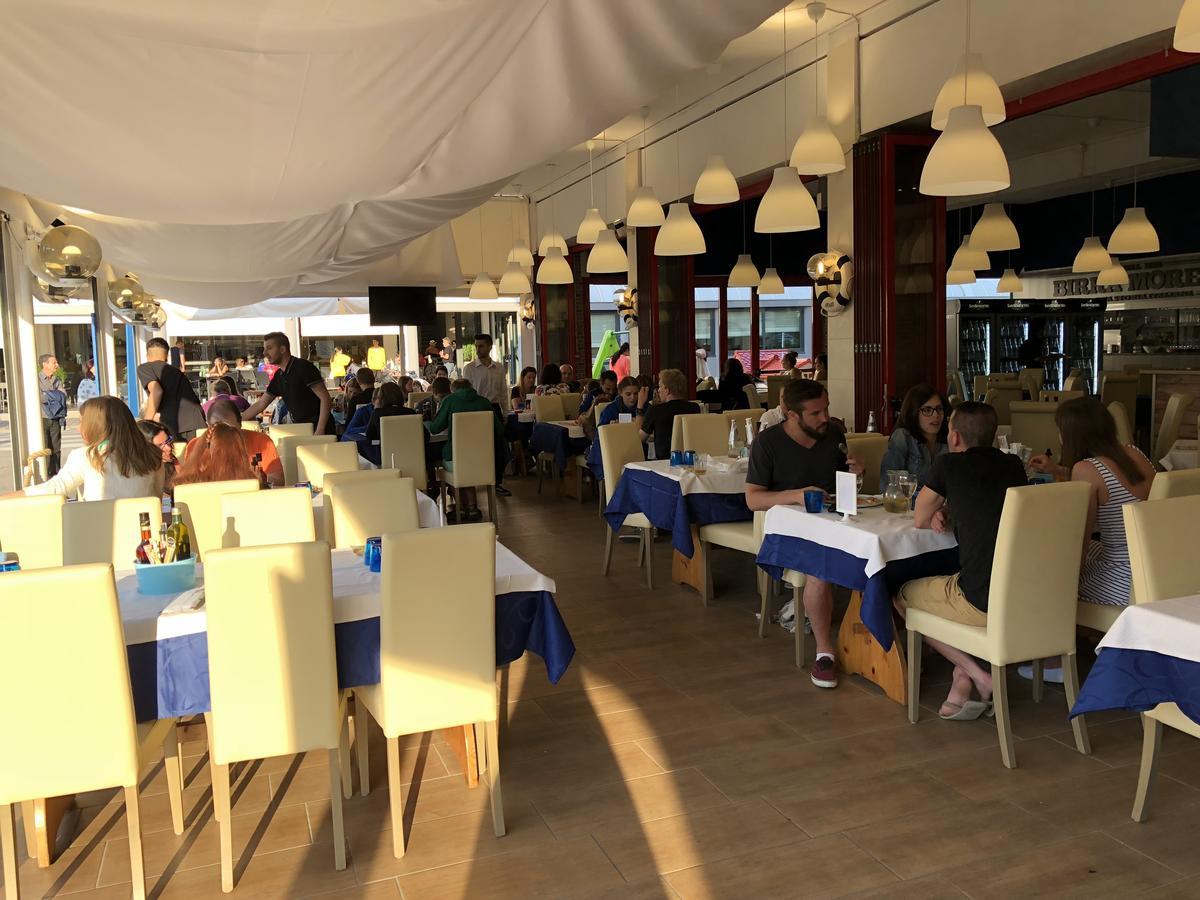 Hotel Adriatico Bibione Buitenkant foto