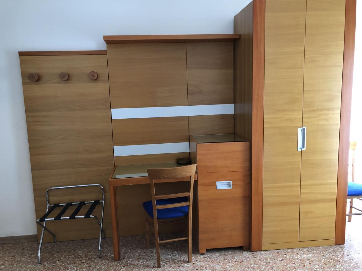 Hotel Adriatico Bibione Buitenkant foto